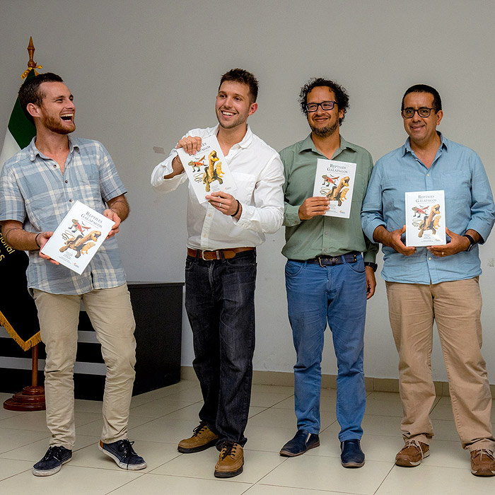 Alejandro Arteaga during the premiere of the Reptiles of Galápagos book